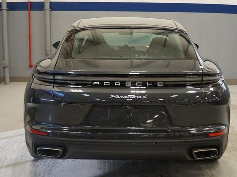 New 2026 Porsche Panamera 4 image 7