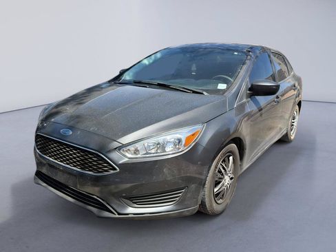Used 2018 Ford Focus S FWD image 1
