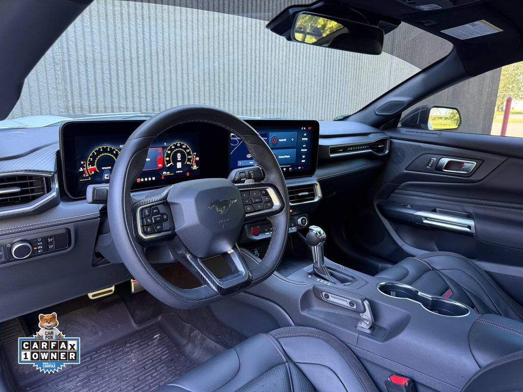 Used 2025 Ford Mustang GT Premium w/ GT Performance Package RWD image 11