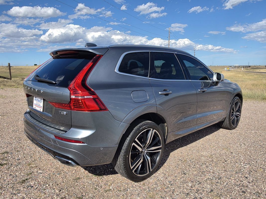 Used 2019 Volvo XC60 T8 R-Design w/ Advanced Package AWD/4WD image 5