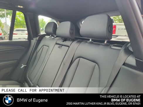 Used 2024 BMW X3 xDrive30i w/ Convenience Package AWD/4WD image 11