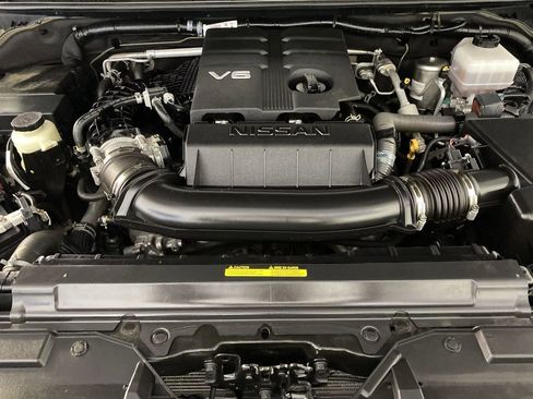 Used 2023 Nissan Frontier PRO-4X w/ Pro-4X Premium Package AWD/4WD image 36