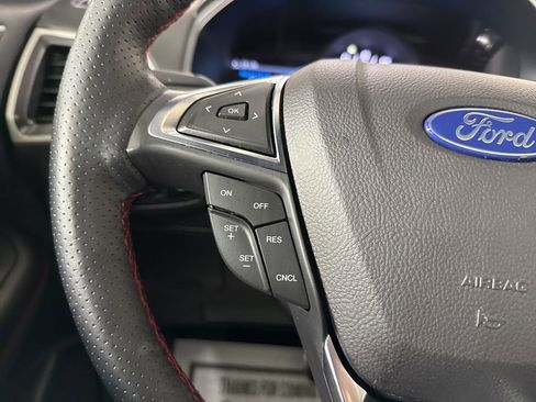 Used 2023 Ford Edge ST-Line AWD/4WD image 24