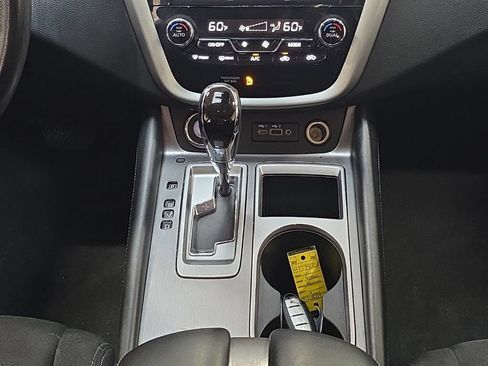 Used 2021 Nissan Murano SV AWD/4WD image 19