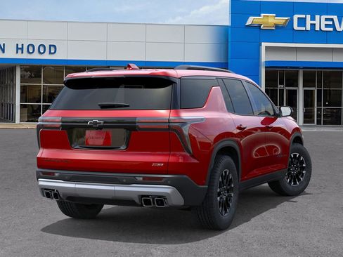 New 2026 Chevrolet Traverse Z71 w/ Driver Confidence Package image 4