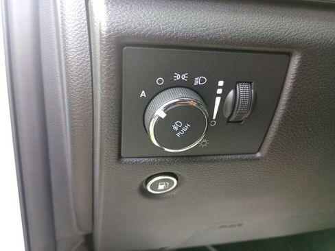 Used 2021 Jeep Grand Cherokee Limited w/ Quick Order Package 28K 80th image 17