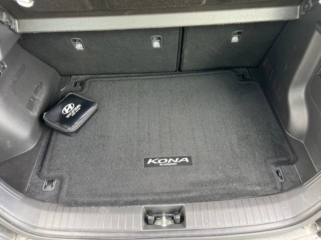 Used 2023 Hyundai Kona SEL AWD/4WD image 22