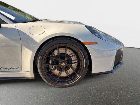 Used 2026 Porsche 911 Targa 4 GTS image 22