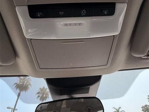 Used 2025 Nissan Sentra SV FWD image 26