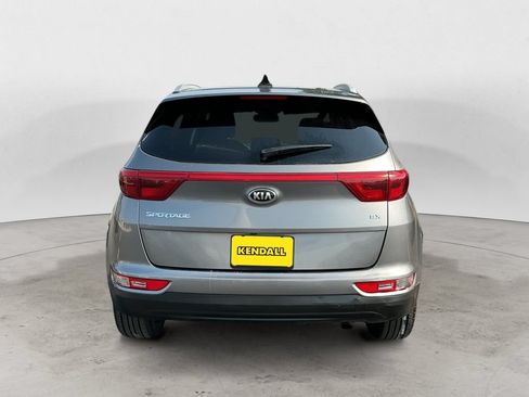 Used 2017 Kia Sportage EX w/ EX Premium Package AWD/4WD image 6