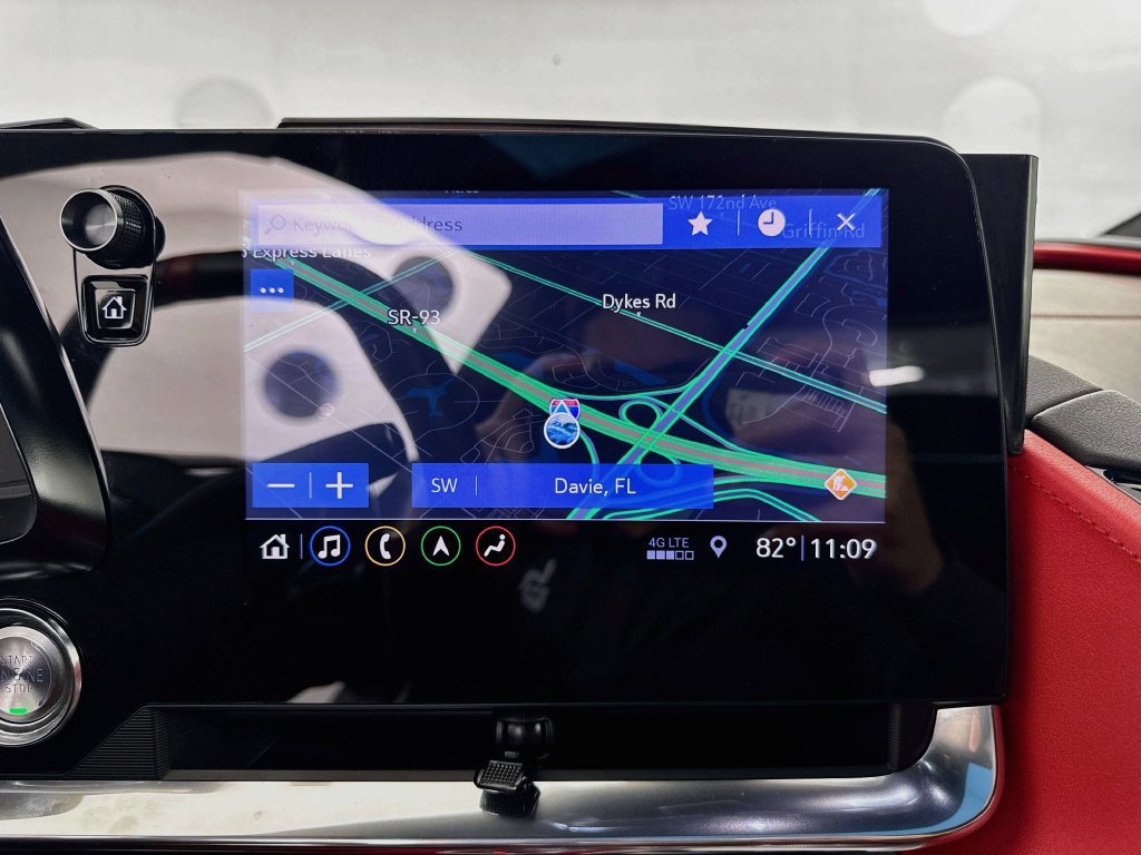 Used 2020 Chevrolet Corvette Stingray Preferred Cpe w/ 2LT Preferred Equipment Group RWD image 13