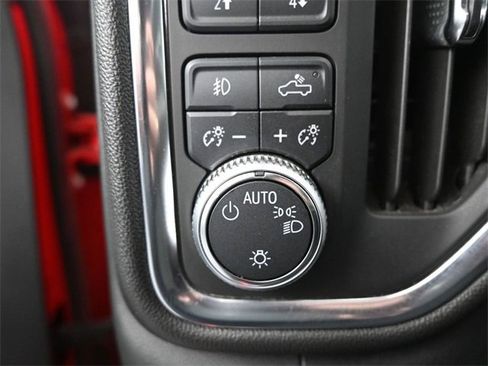 Used 2019 GMC Sierra 1500 Elevation w/ Elevation Value Package image 19