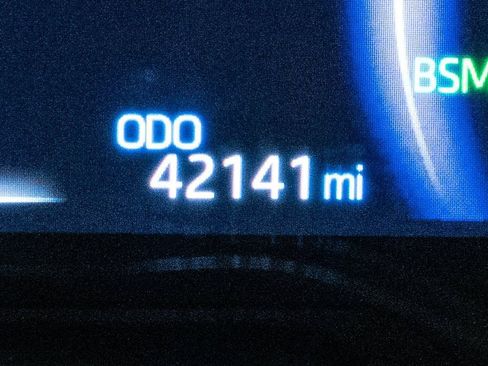 Certified 2025 Toyota RAV4 XLE AWD/4WD image 18