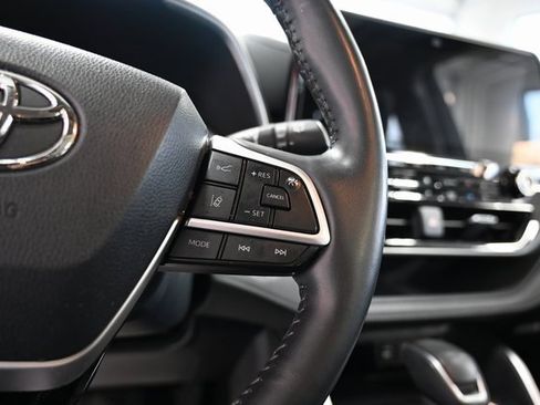 Used 2022 Toyota Highlander Platinum image 27