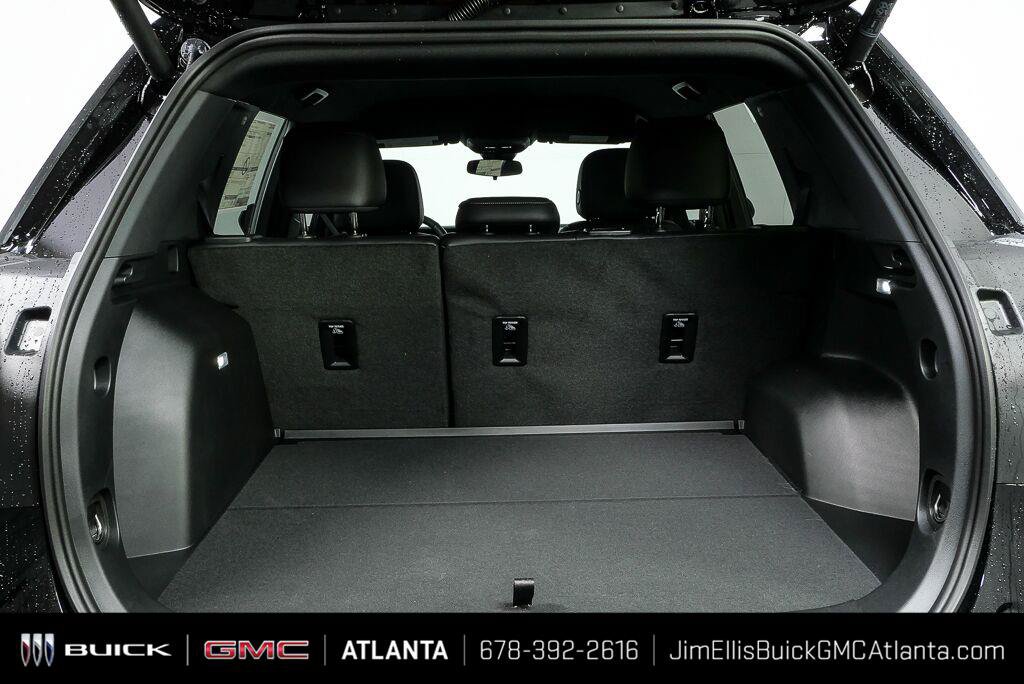 Used 2026 GMC Terrain Elevation w/ Elevation Premium Package FWD image 29