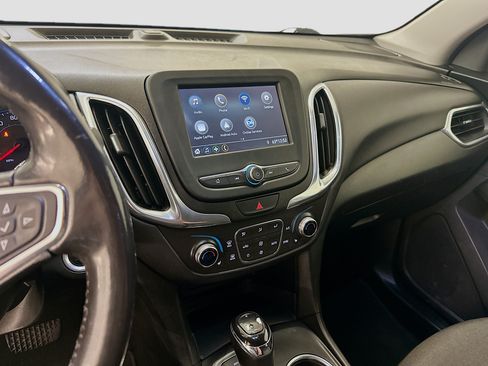 Used 2019 Chevrolet Equinox LT w/ Driver Convenience Package AWD/4WD image 25
