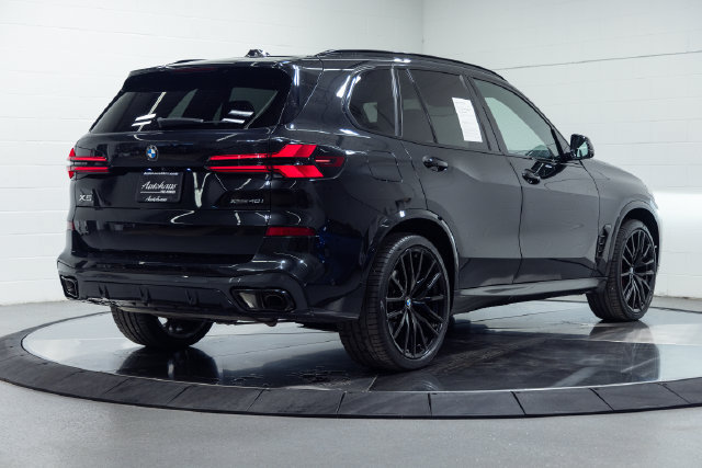 Certified 2025 BMW X5 xDrive40i w/ M Sport Package AWD/4WD image 10