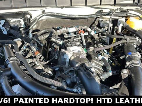 New 2025 Ford Bronco Outer Banks image 32