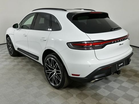 New 2025 Porsche Macan image 3