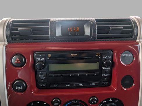 Used 2008 Toyota FJ Cruiser 2WD image 31