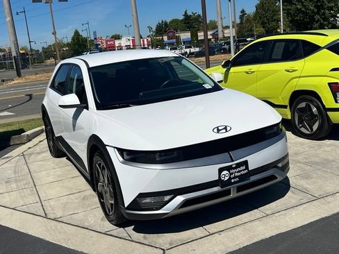 Certified 2024 Hyundai Ioniq 5 SEL RWD image 7
