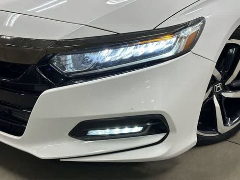 Used 2020 Honda Accord Sport image 32