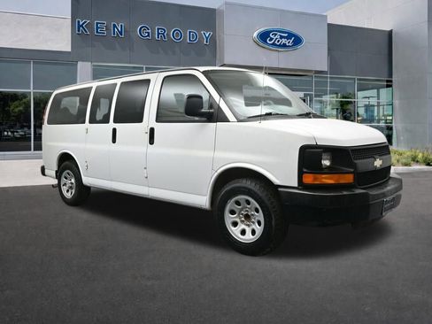 Used 2014 Chevrolet Express 1500 LS image 1