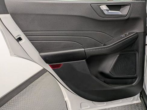 Certified 2025 Ford Escape ST-Line w/ Cold Weather Package image 22