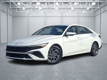 Used 2024 Hyundai Elantra SEL