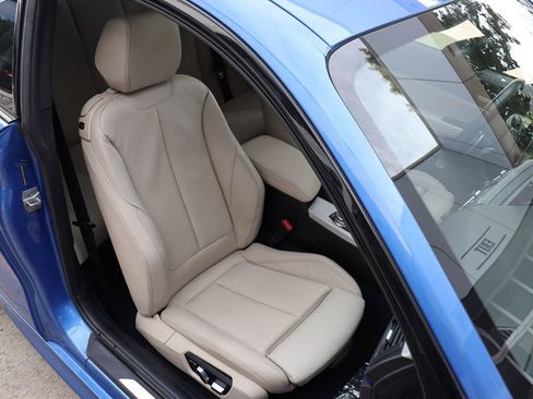 Used 2017 BMW 230i xDrive Coupe image 33