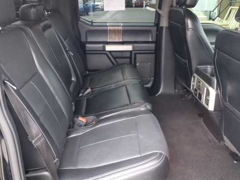 Used 2018 Ford F150 Lariat w/ Equipment Group 502A Luxury image 36