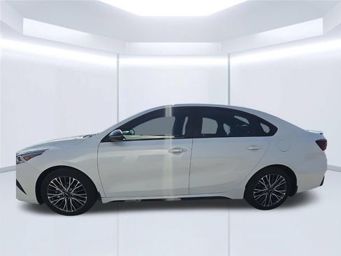 Used 2024 Kia Forte GT-Line w/ GT-Line Premium Package FWD image 43