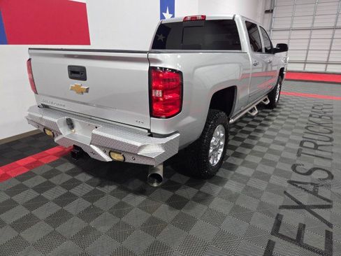 Used 2015 Chevrolet Silverado 2500 LTZ w/ Duramax Plus Package image 19