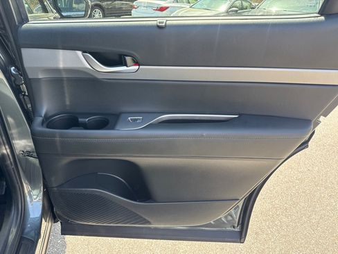 Used 2022 Hyundai Palisade SEL w/ 8P Bench Seat Package FWD image 40