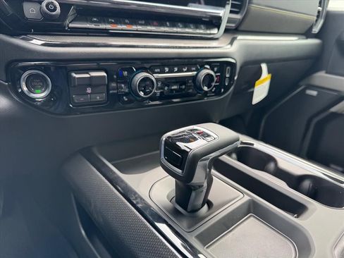New 2026 Chevrolet Silverado 1500 ZR2 AWD/4WD image 18