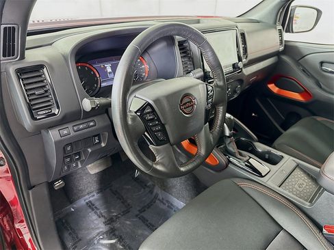 Used 2023 Nissan Frontier PRO-4X w/ Pro Convenience Package image 22