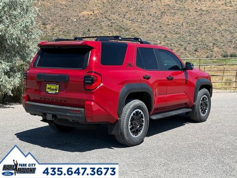 Used 2025 Toyota 4Runner TRD Off-Road Premium w/ Tow Technology Package AWD/4WD image 5