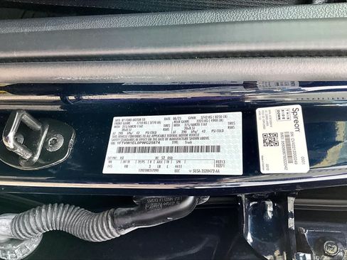 Used 2023 Ford F150 Lightning Lariat AWD/4WD image 33