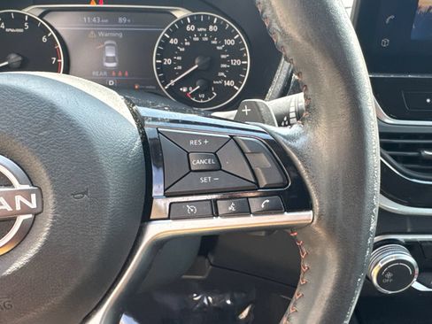 Used 2023 Nissan Altima 2.5 SR w/ SR Premium Package FWD image 26