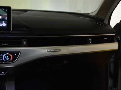 Used 2018 Audi A4 2.0T Premium Plus image 17