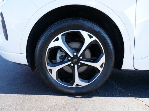 Used 2024 Ford Escape ST-Line Select w/ Tech Pack #2 image 13