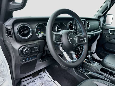 Certified 2023 Jeep Wrangler Unlimited Rubicon 4xe w/ Cold Weather Group AWD/4WD image 10