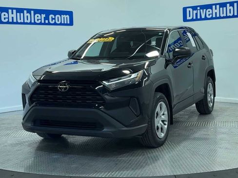 Used 2023 Toyota RAV4 LE image 3