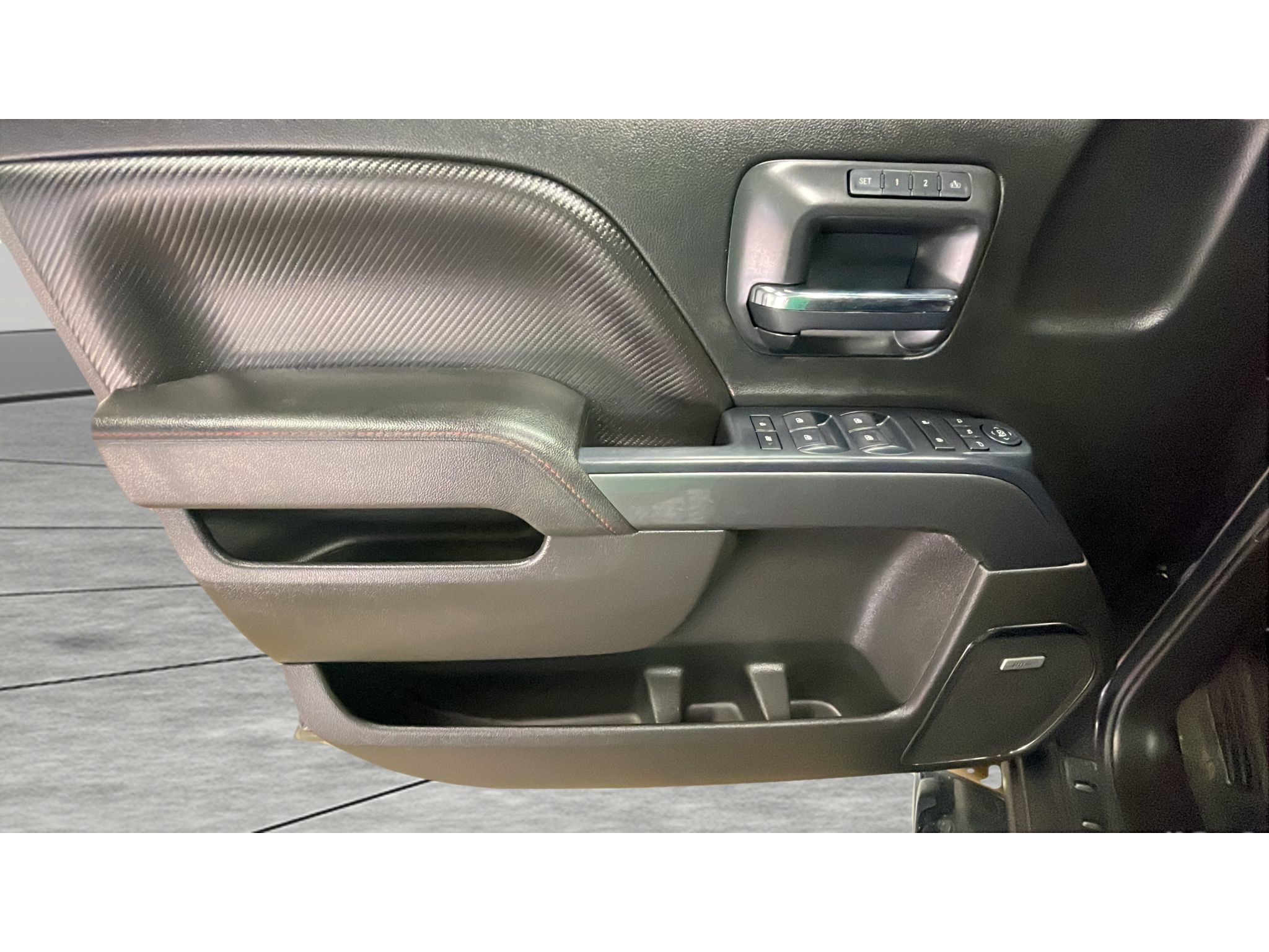 Used 2015 GMC Sierra 1500 SLT AWD/4WD image 10