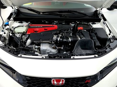 Used 2024 Honda Civic Type R image 15