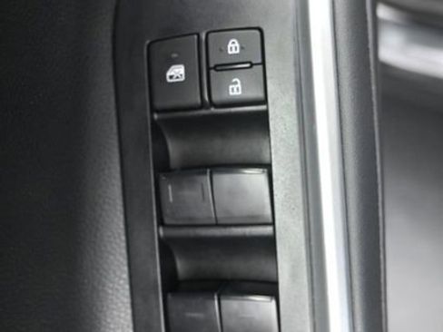 Used 2023 Toyota Highlander XLE AWD/4WD image 15