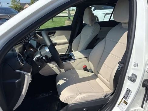 New 2025 Mercedes-Benz C 300 Sedan image 8