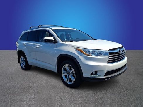 Used 2016 Toyota Highlander Limited AWD/4WD image 3