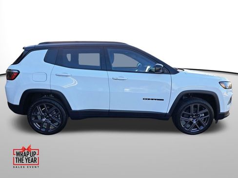 New 2026 Jeep Compass Limited w/ Sun, Sound & Navigation Group image 4