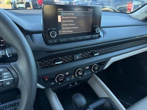 Used 2024 Honda Accord EX image 28